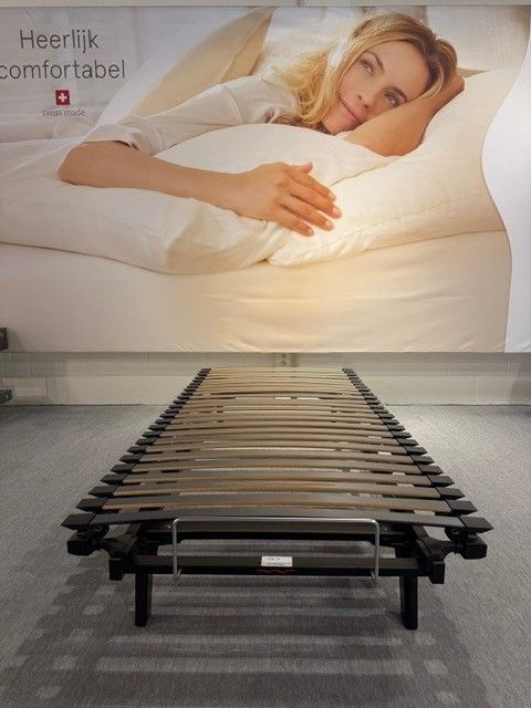 Swissflex uni 14 bridge op poten 