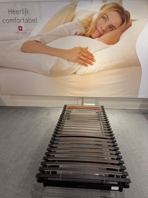 Swissflex uni 15 bridge op poten 