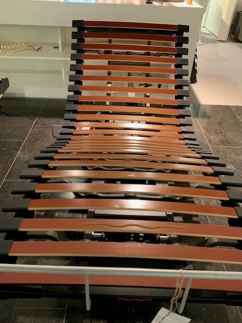 Swissflex uni 22 bridge 80 x 200 cm - 4 motoren op poten